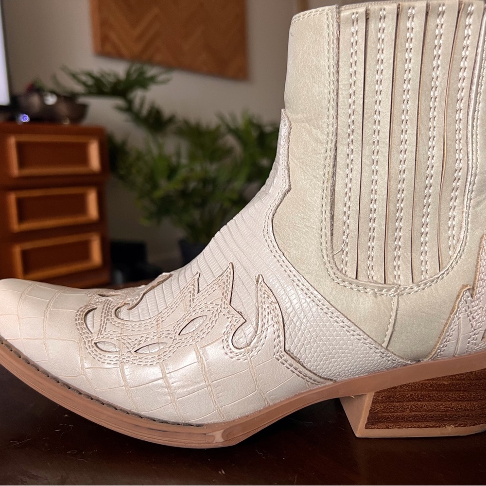 Matisse Milo Boot - Picture 7 of 7